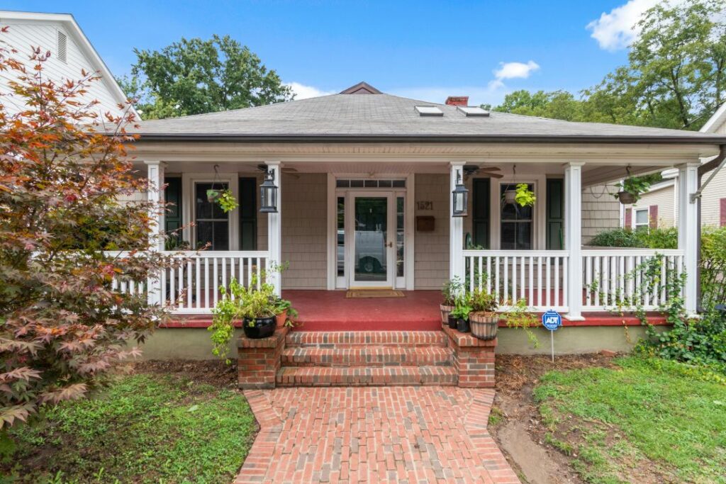 entryway of a home with beautiful replacement windows