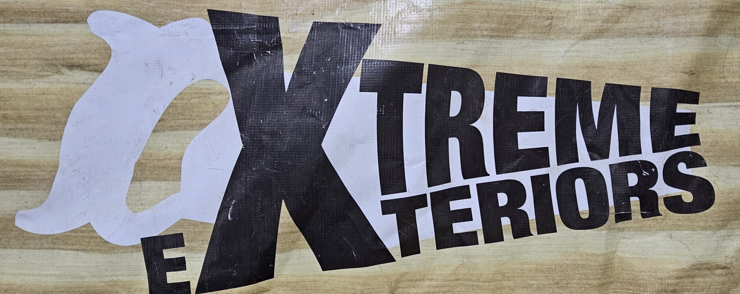 1st Xtreme Exteriors logo