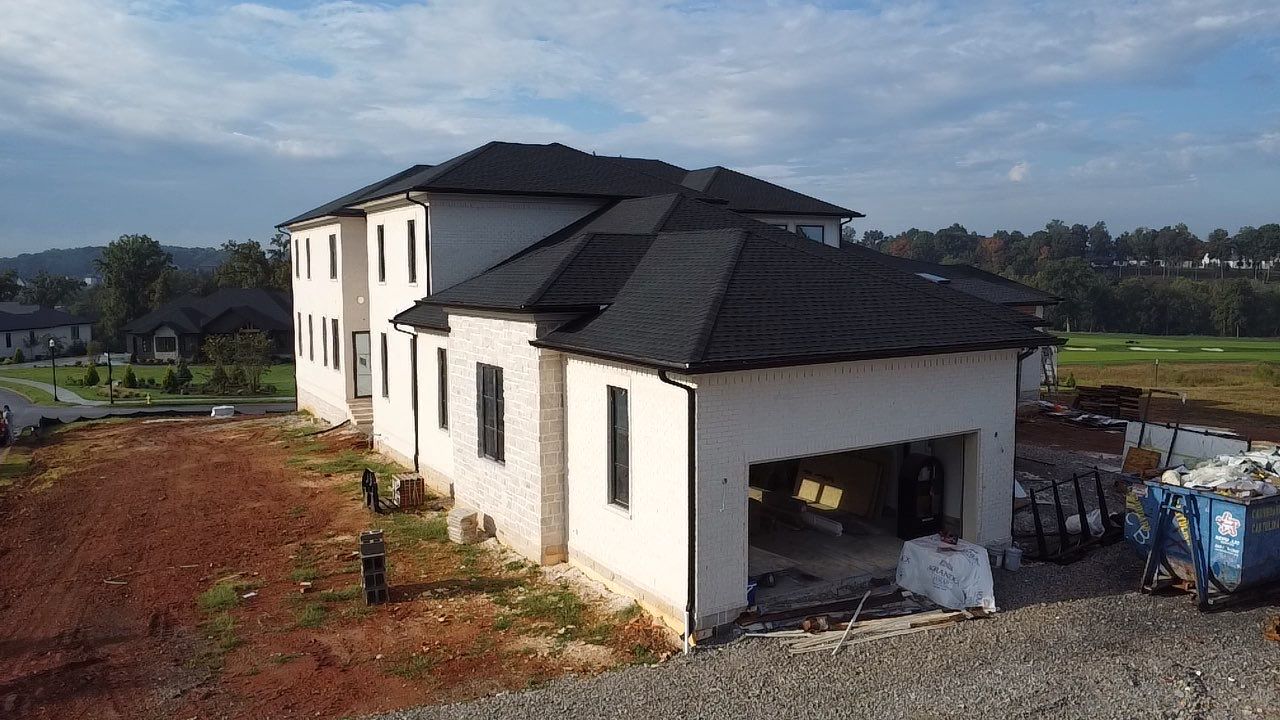 New construction home in Goodlettsville, TN board and batten siding installation.