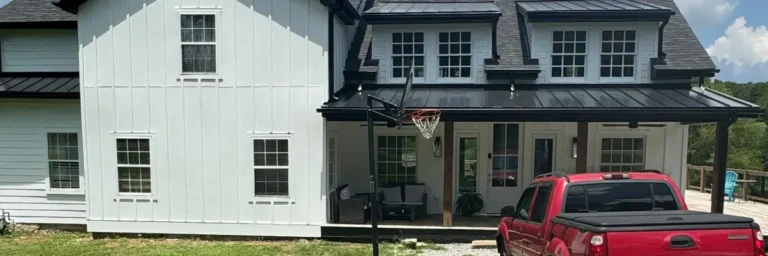 Well-maintained house siding, highlighting siding maintenance Sikeston by Xtreme Exteriors in Nixa, MO